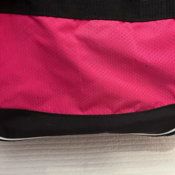 Adidas Defender Medium Gym Bag - Picture 3 of 4